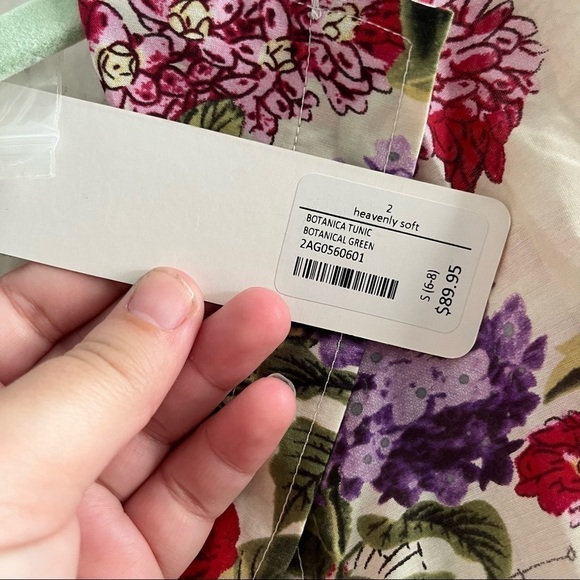 NEW Soft Surroundings Silk Blend Botanical Floral Blouse Size Small MSRP $89 - Picture 5 of 6